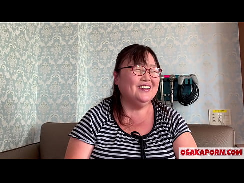 ❤️ Feit japönsk mamma sýnir risastóra brjósta sína og hefur gaman af kynlífsleikfangi. 51 árs gömul asísk móðir talar um kynlífsreynslu sína. Yukiko 1 OSAKAPORN feitur milf ☑ Fallegt klám á is.robosexshop.ru ❌️❤